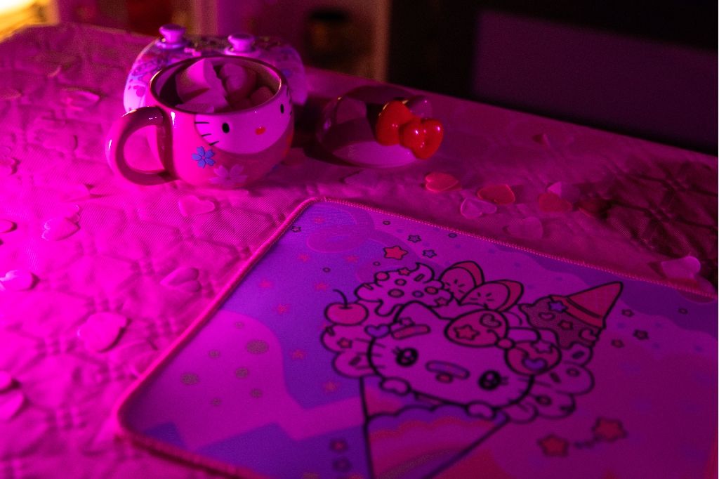 Officially Licensed Hello Kitty 'Ice Cream' Konix Mouse Pad (Medium)