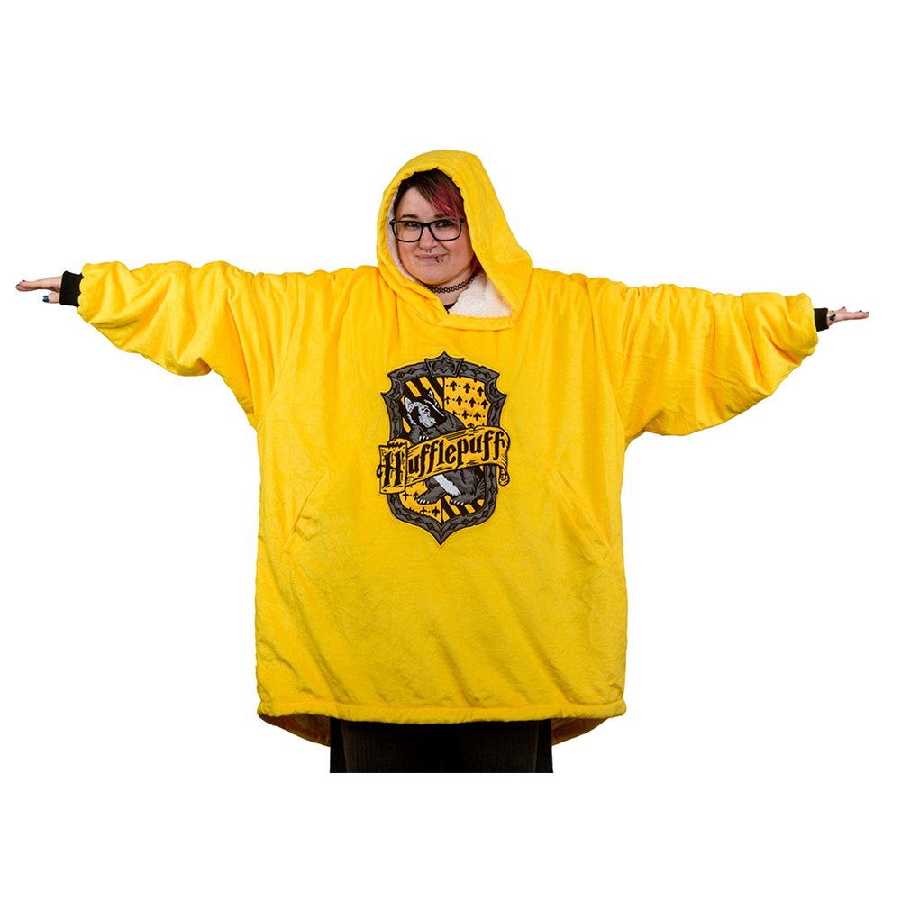 Harry Potter: Hufflepuff Oversized Blanket Hoodie - Sherpa-fleece lined