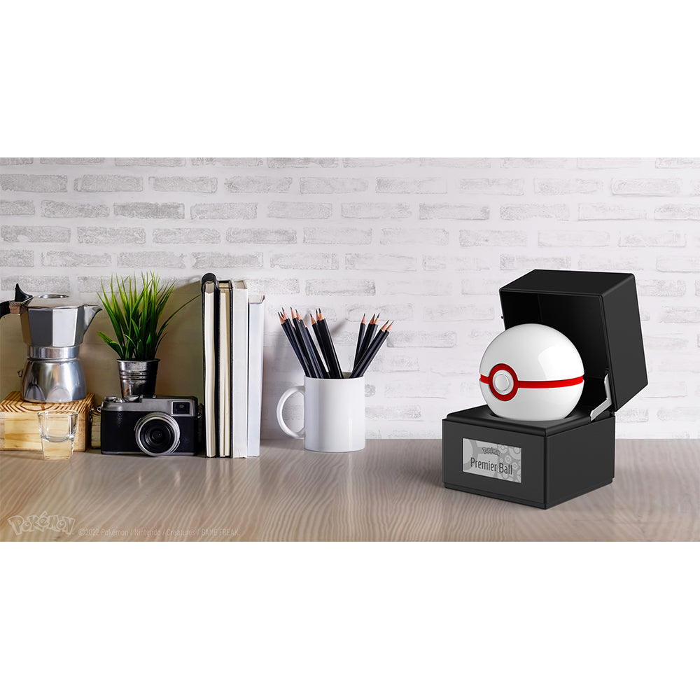 Pokémon Die-Cast Premier Ball Replica