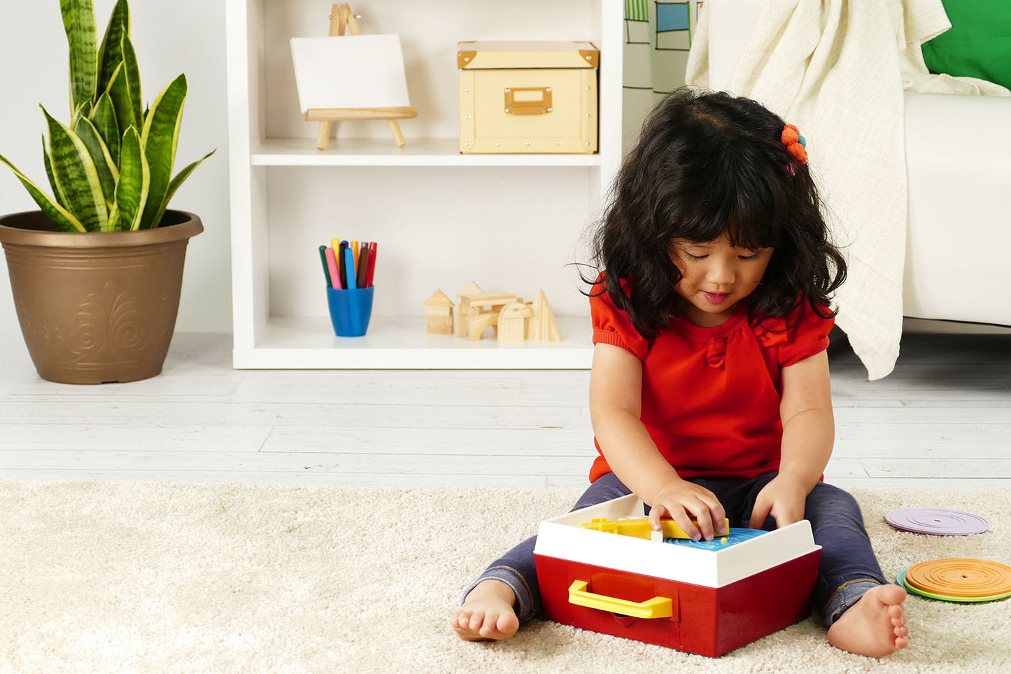 Fisher Price Record Player Music Toy With 10 Classic Tunes