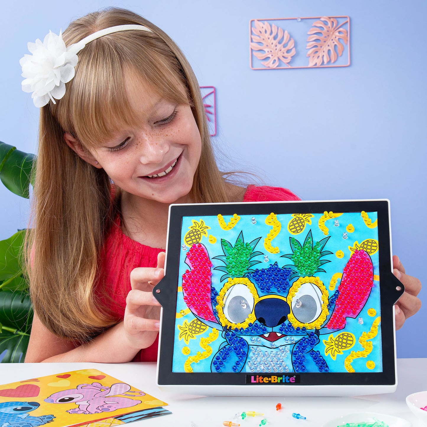 Lite-Brite Colourpop Disney Stitch Creative Peg Board Toy