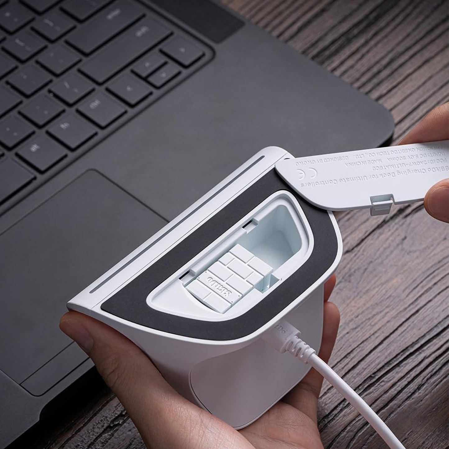 8BitDo Ultimate 3-mode Gaming Controller for Xbox Series X|S, Xbox One, Windows (White)